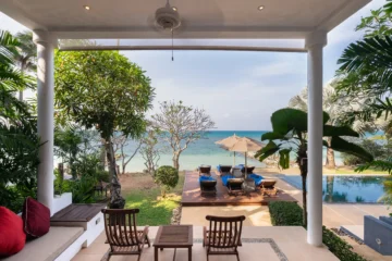 Three Bedroom Oceanfront Pool Residence
