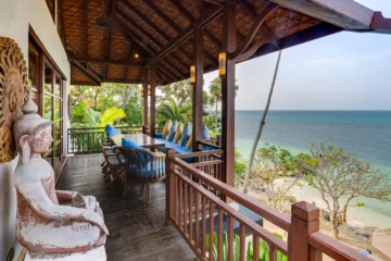 Four Bedroom Oceanfront Pool Residence