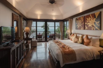 Five Bedroom Oceanfront Pool Residence