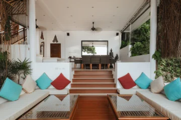 Five Bedroom Oceanfront Pool Residence